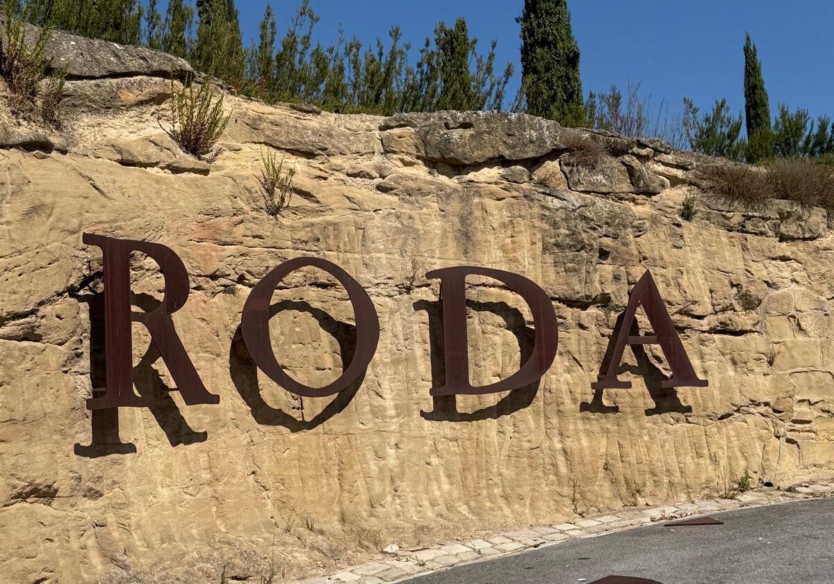 Wine Rally, Rally Damics; Bodegas Roda, Roda A strong and understated estate.